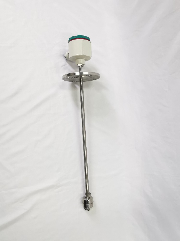 衬四氟浮球液位计的主要特点